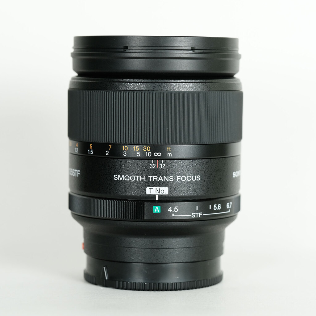 SONY 135mm F2.8 [T4.5] STF SAL135F28の出品 | ONE SCENE（ワンシーン）