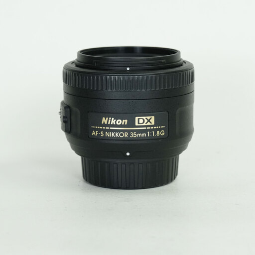 Nikon AF-S DX NIKKOR 35mm f/1.8Gを徹底解説。作例からレビューまで