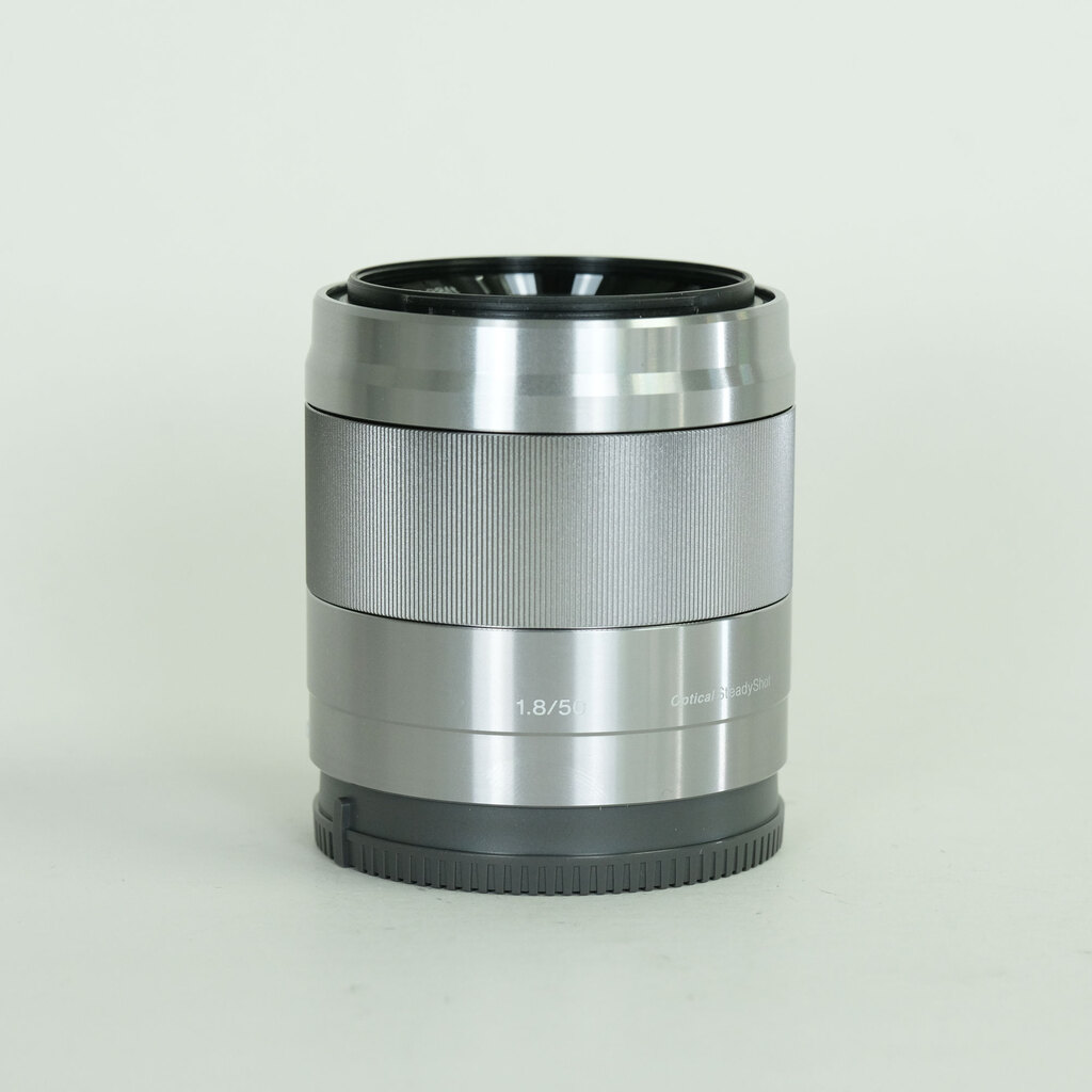 E 50mm F1.8 OSS SEL50F18 中古価格比較 - 価格.com