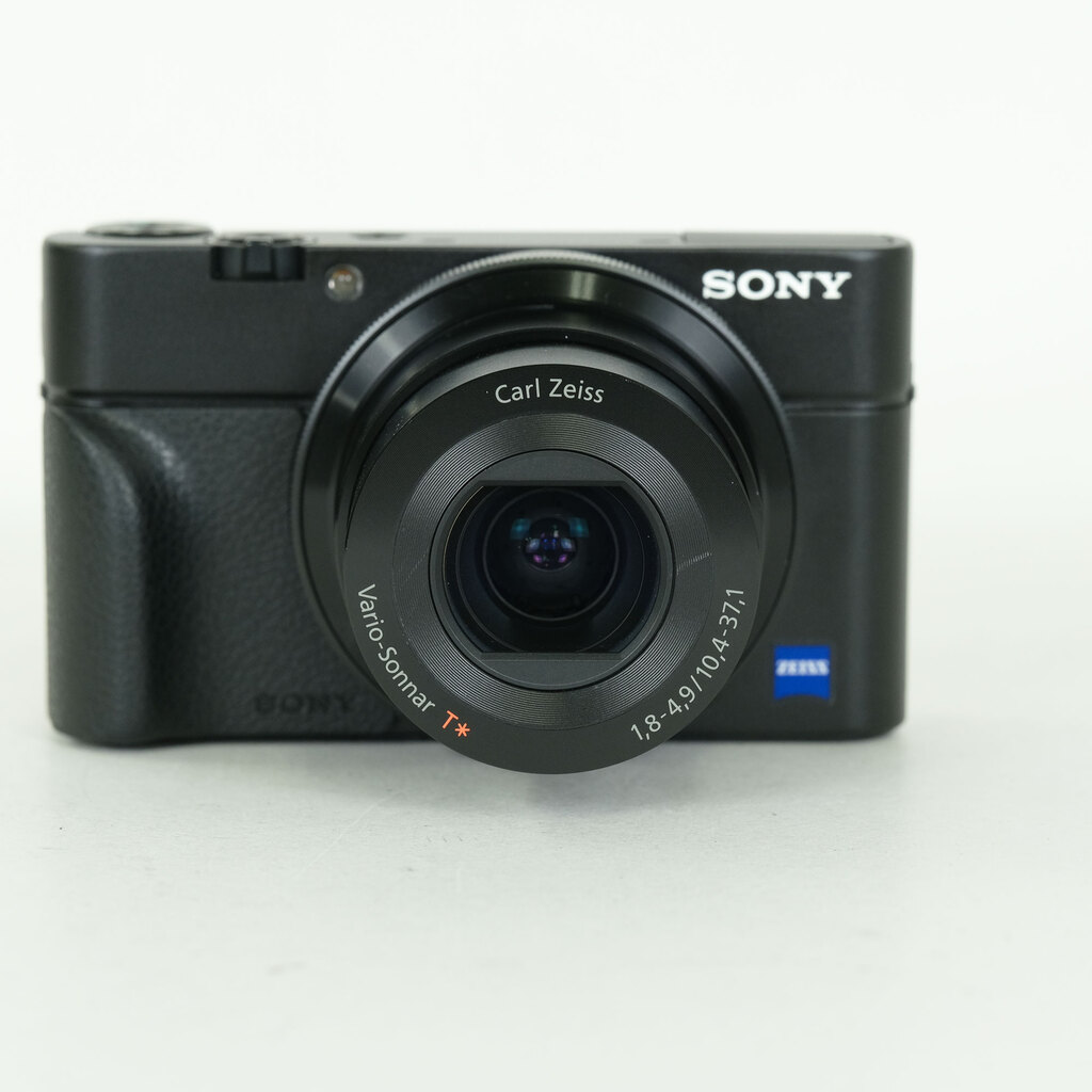 SONY Cyber-shot DSC-RX100の出品 | ONE SCENE（ワンシーン）