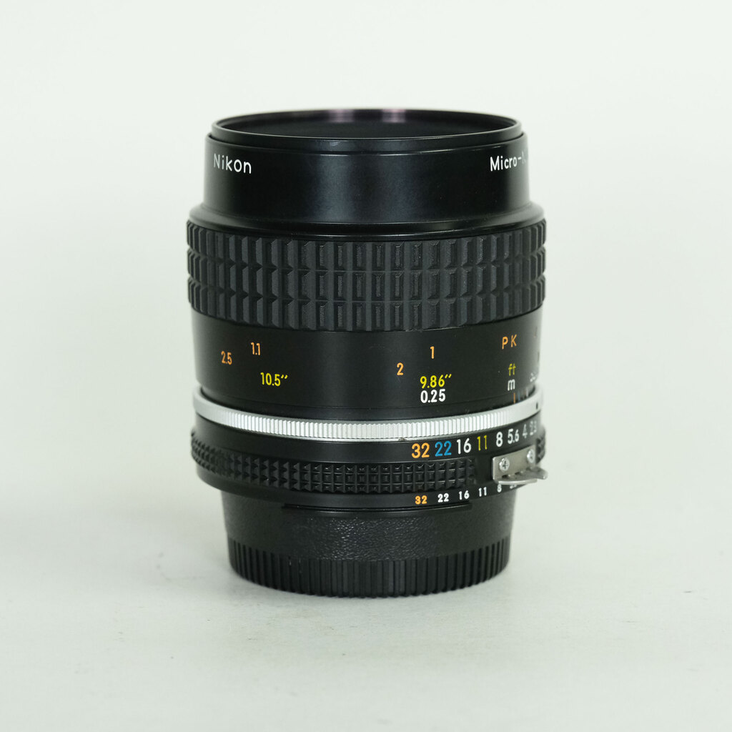 Nikon Ai Micro-Nikkor 55mm F2.8Sの出品 | ONE SCENE（ワンシーン）
