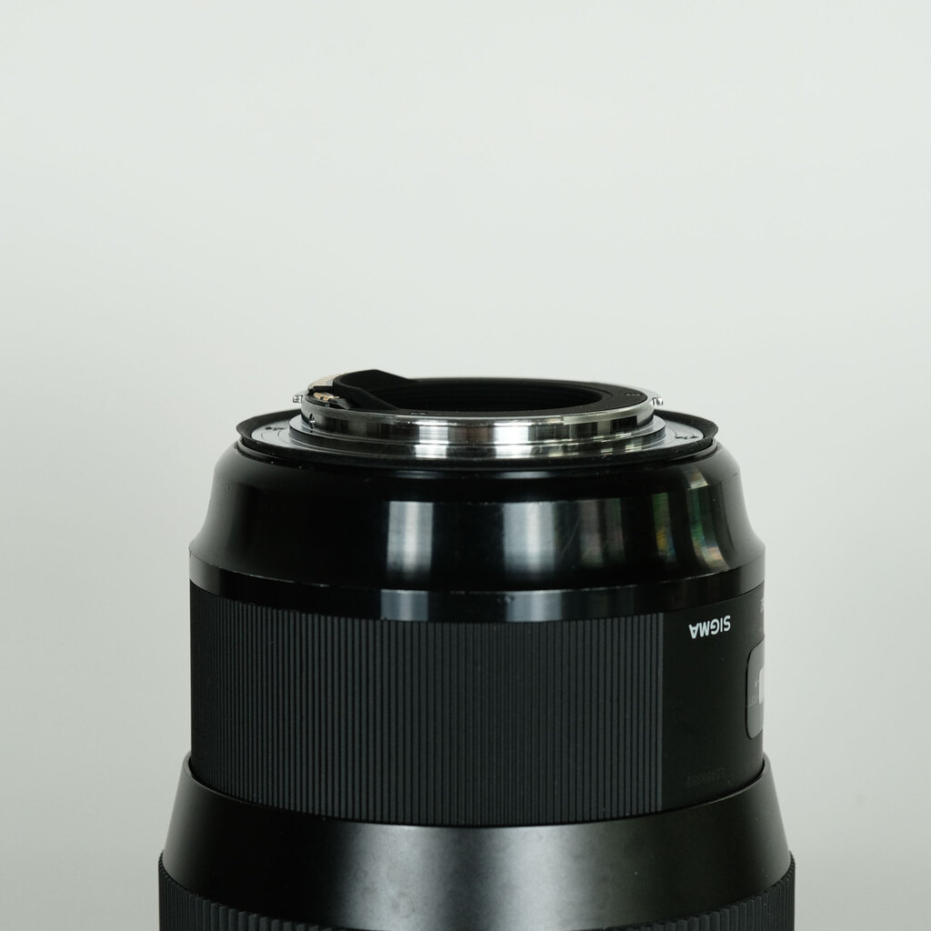 SIGMA 135mm F1.8 DG HSM｜Art [キヤノン用]の出品 | ONE SCENE（ワン