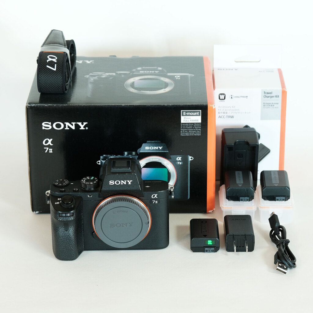 SONY α7 II（ILCE-7M2）の出品 | ONE SCENE（ワンシーン）