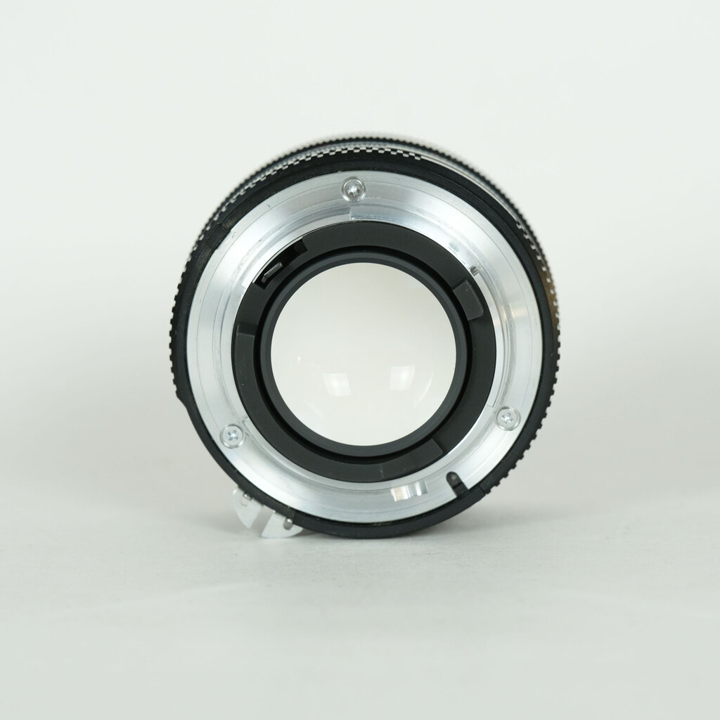 Carl Zeiss Planar T* 50mm F1.4 ZF [ニコンF用]の出品 | ONE SCENE
