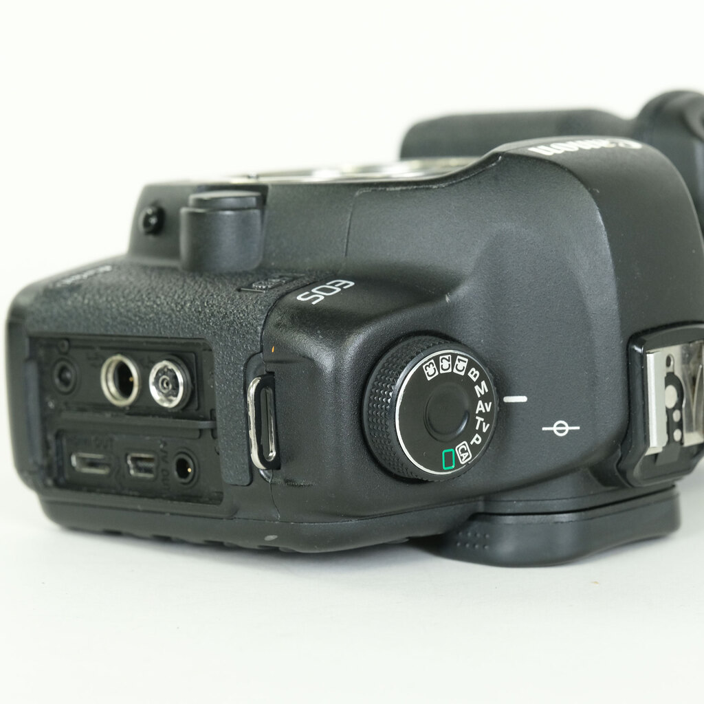 Canon EOS 5D MarkII ボディの出品 | ONE SCENE（ワンシーン）