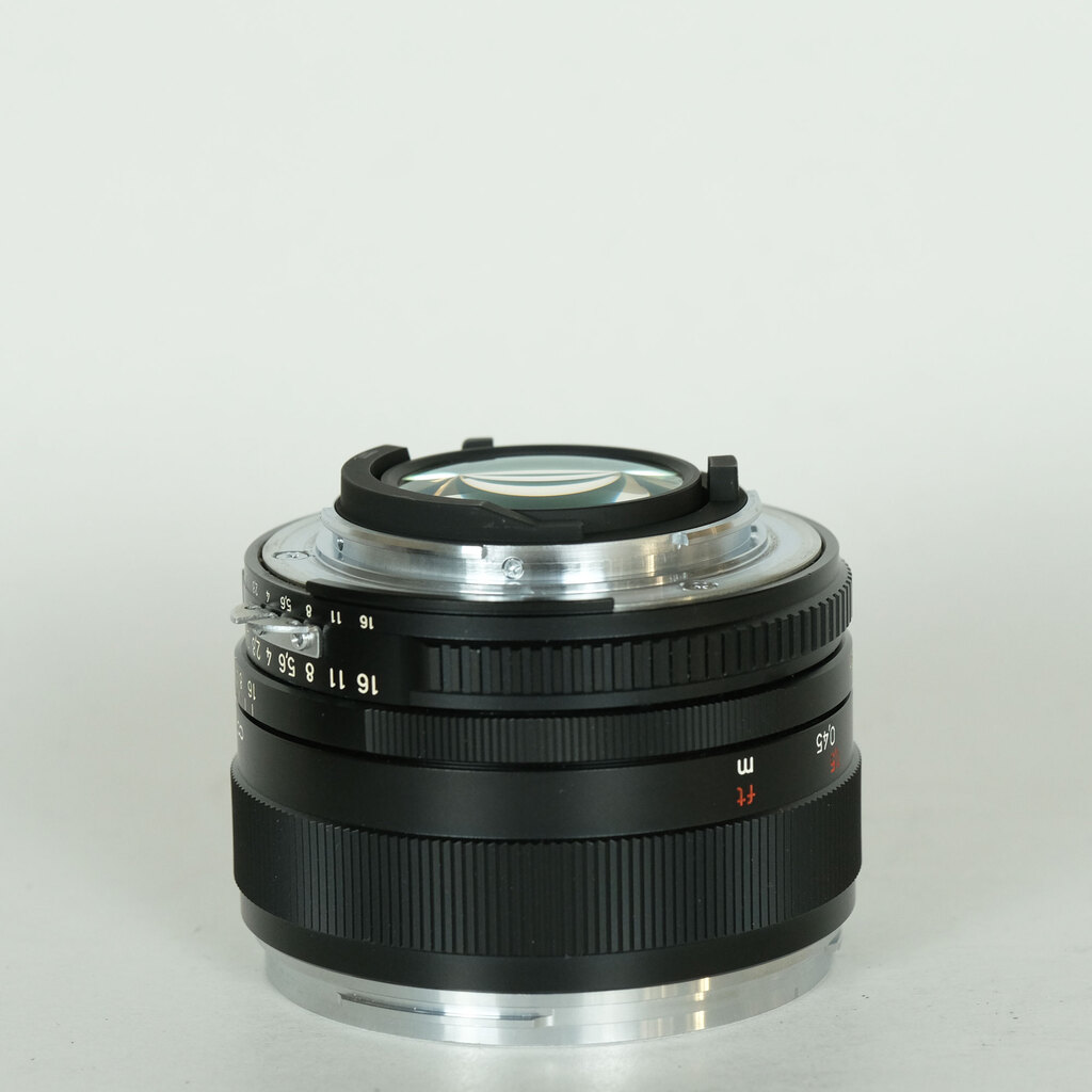 Carl Zeiss Planar T* 50mm F1.4 ZF [ニコンF用]の出品 | ONE SCENE