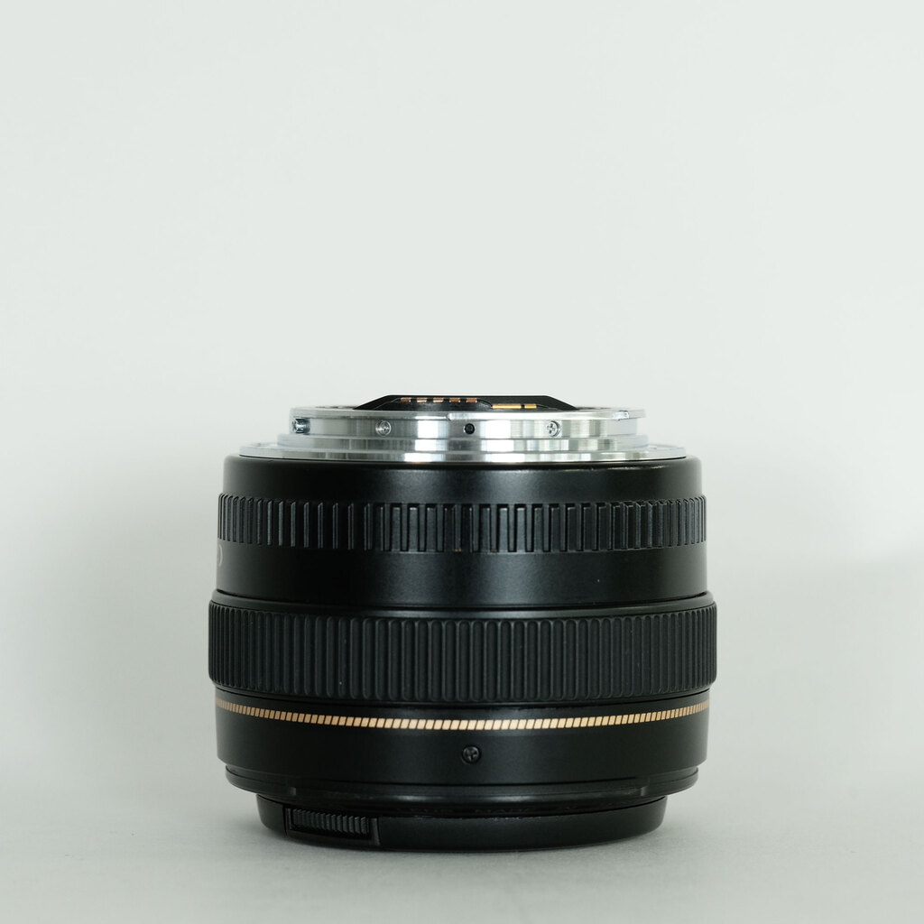 Canon EF50mm F1.4 USMの出品 | ONE SCENE（ワンシーン）