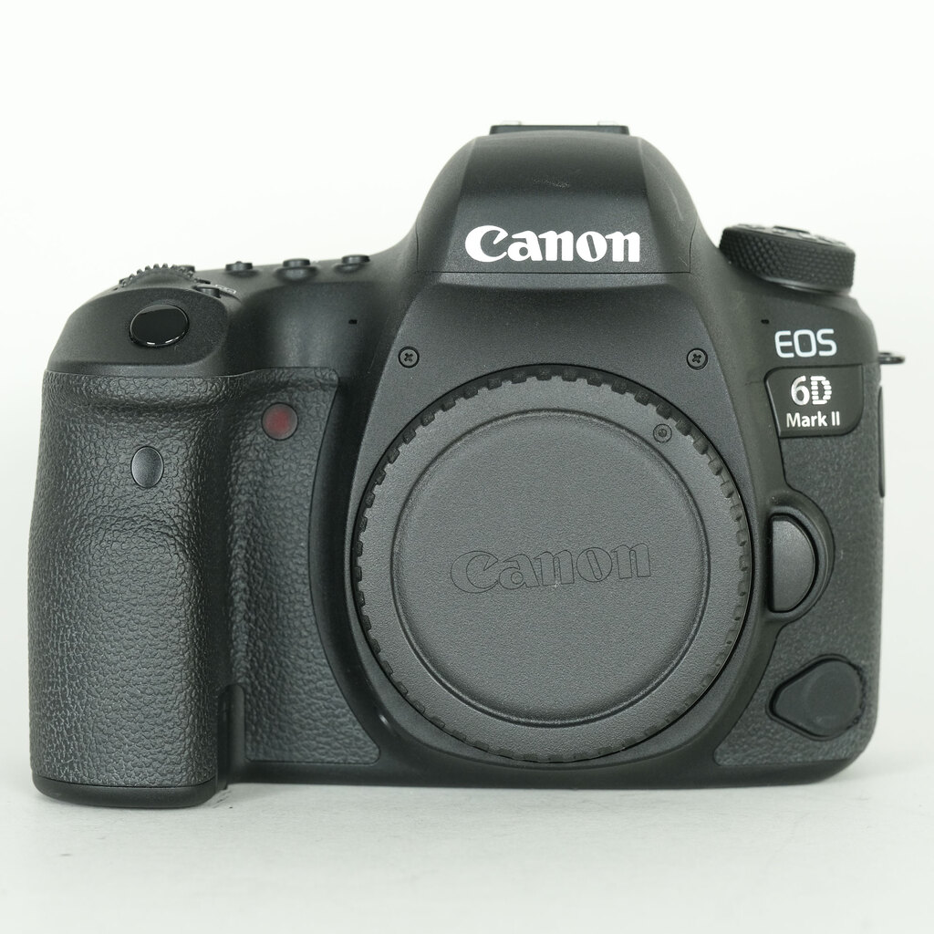 1678ショット‼︎】Canon eos 6D markII 2 ボディ 本体 1678ショット