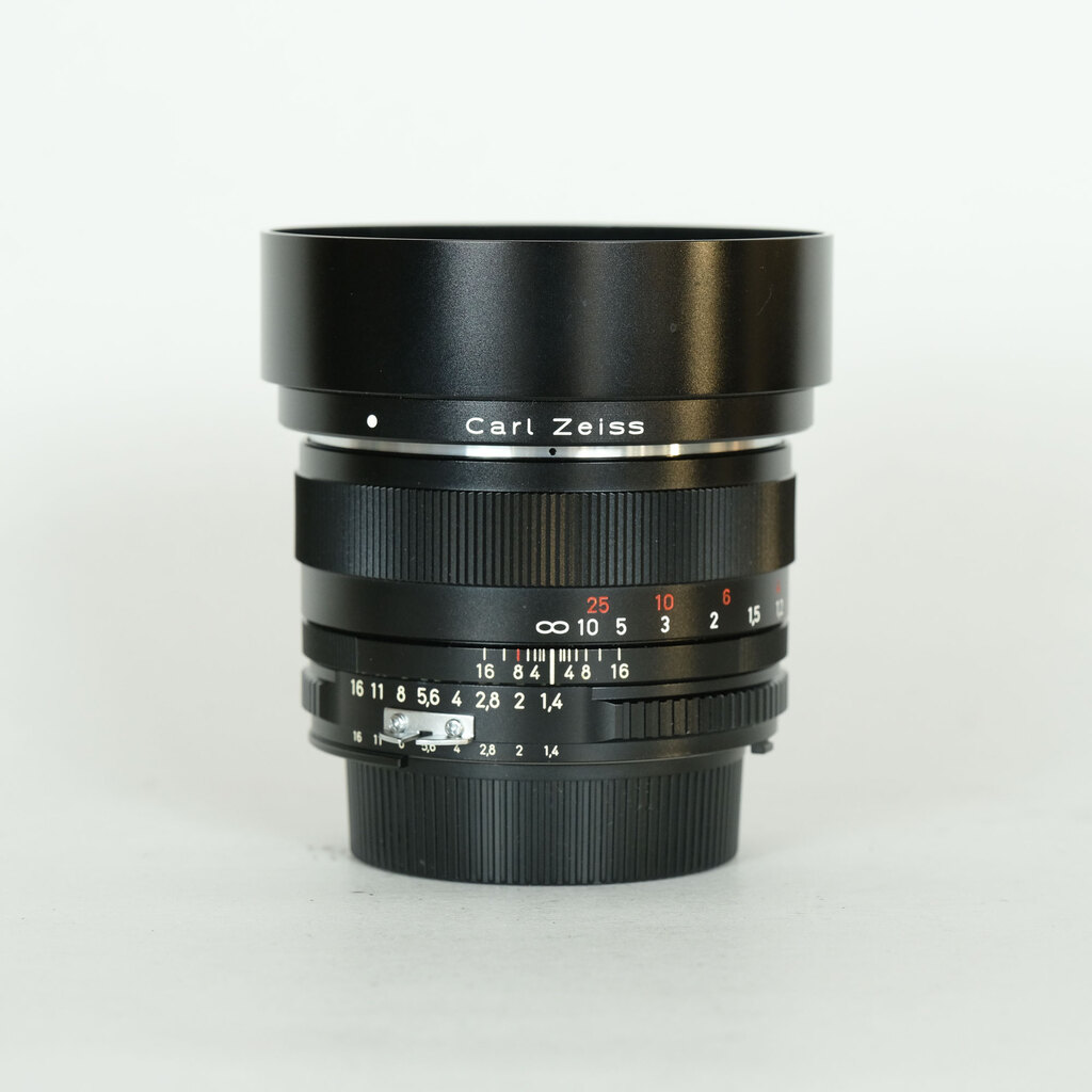 Carl Zeiss Planar T* 50mm F1.4 ZF [ニコンF用]の出品 | ONE SCENE