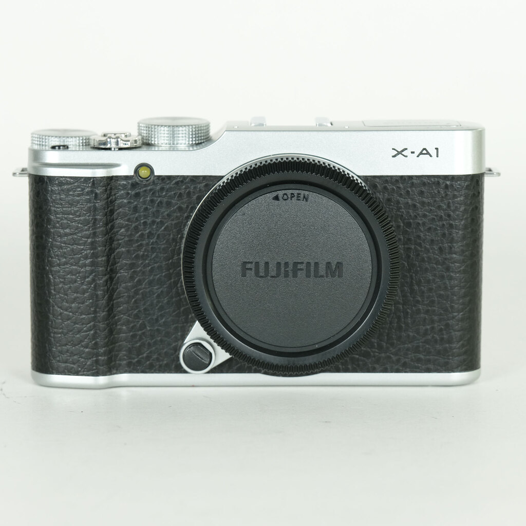 価格.com - 富士フイルム FUJIFILM X-S20 XC15-45mmレンズキット 純正