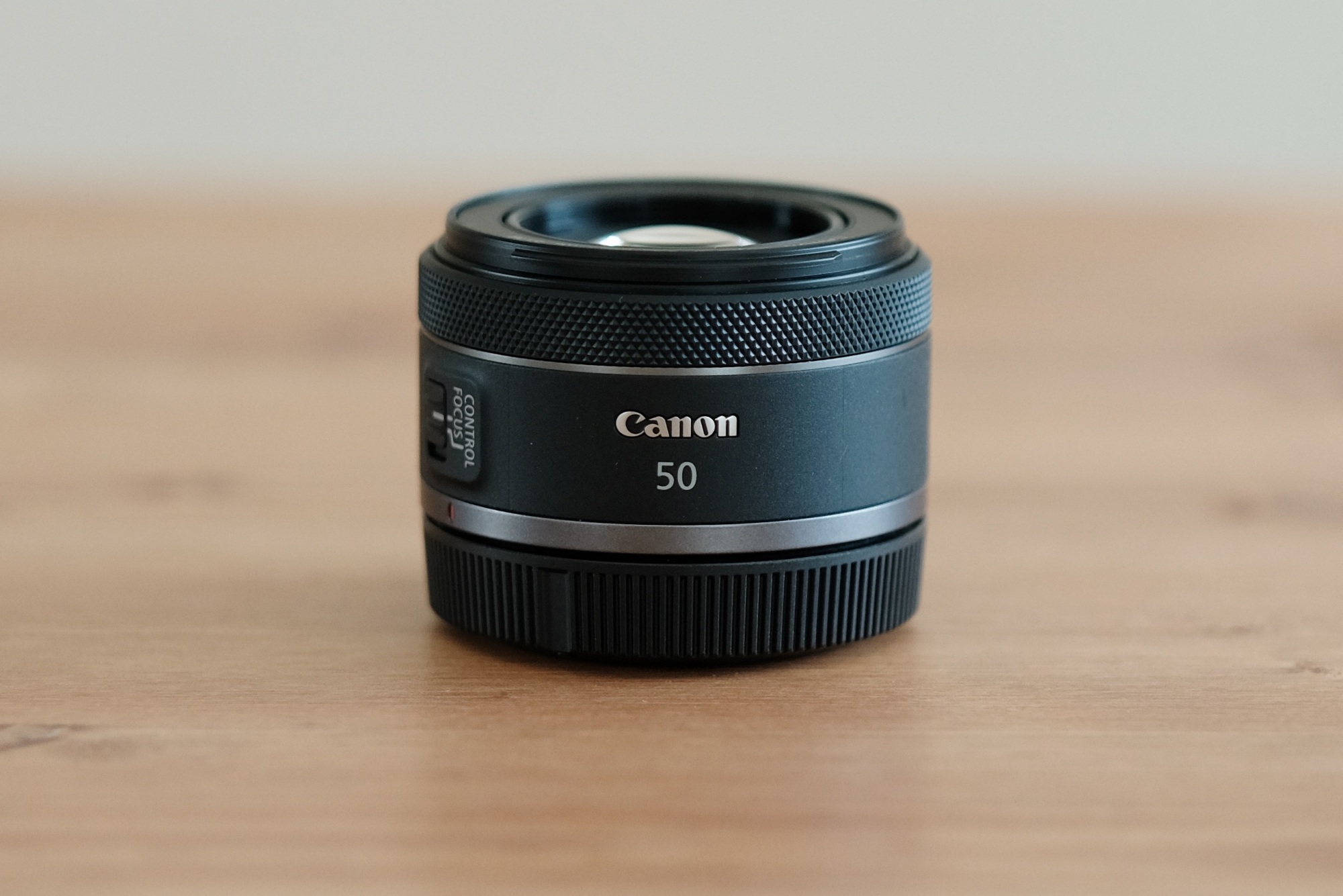 Canon RF50mm F1.8 STMを徹底解説。愛用者のレビュー・作例付き | ONE