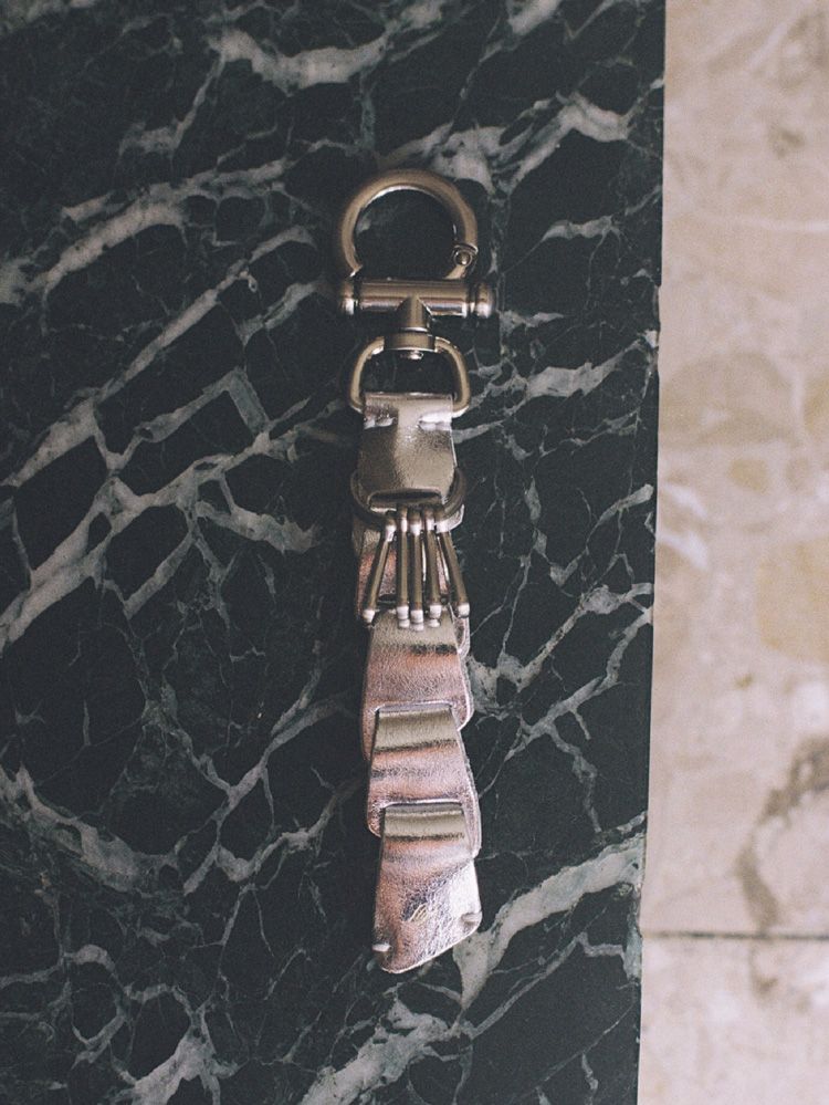 Llife LEATHER KEY CHAIN / 商品詳細ページ / LIDNM / Llife ONLINE