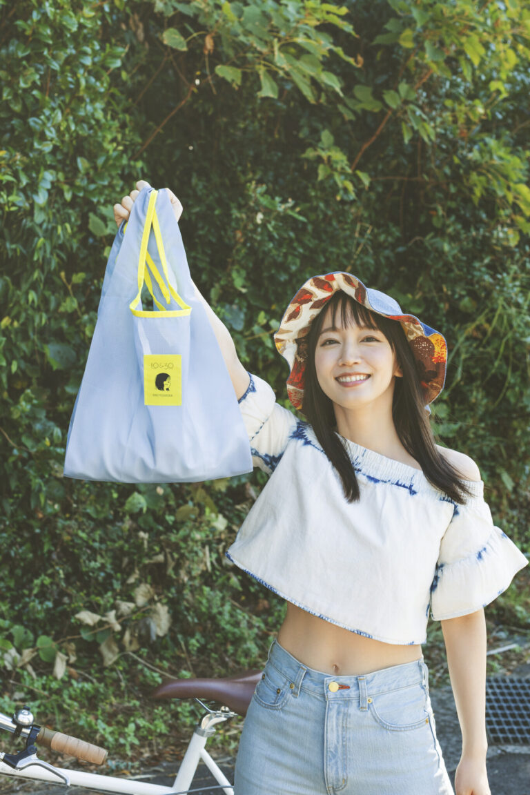 吉岡里帆 Wアニバーサリー写真集「日日」 スペシャルBOX版』 — 吉岡