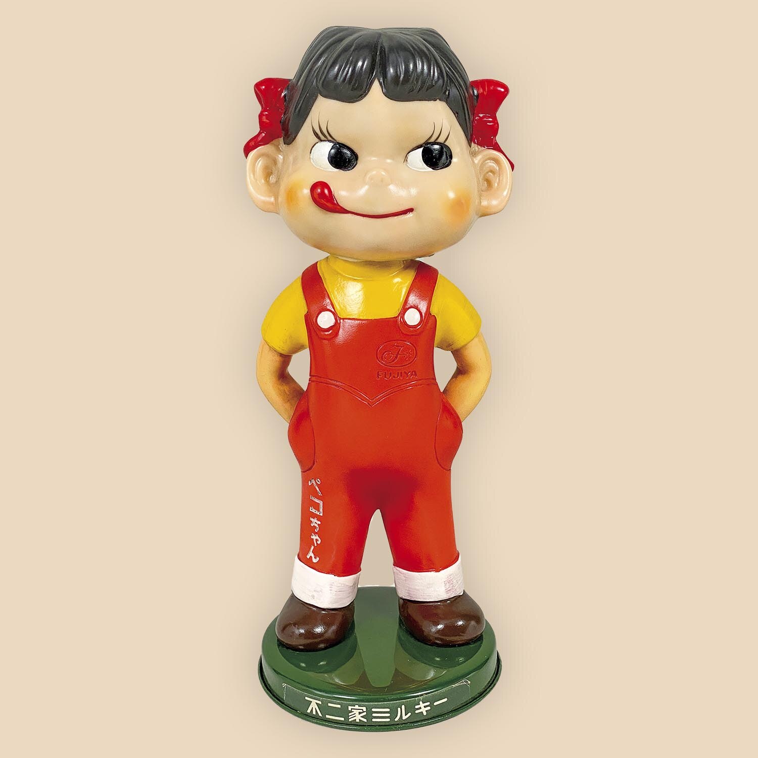 1088］ 不二家 ペコちゃん首振り人形 ブリキ台座 胸ボタン・ズボン裾白