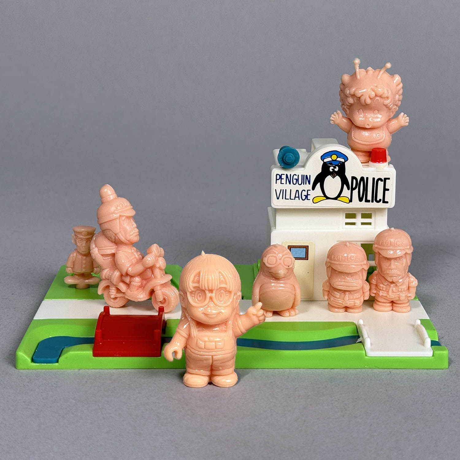 1001] Dr.スランプ アラレちゃん ペンギン村分譲中 セット