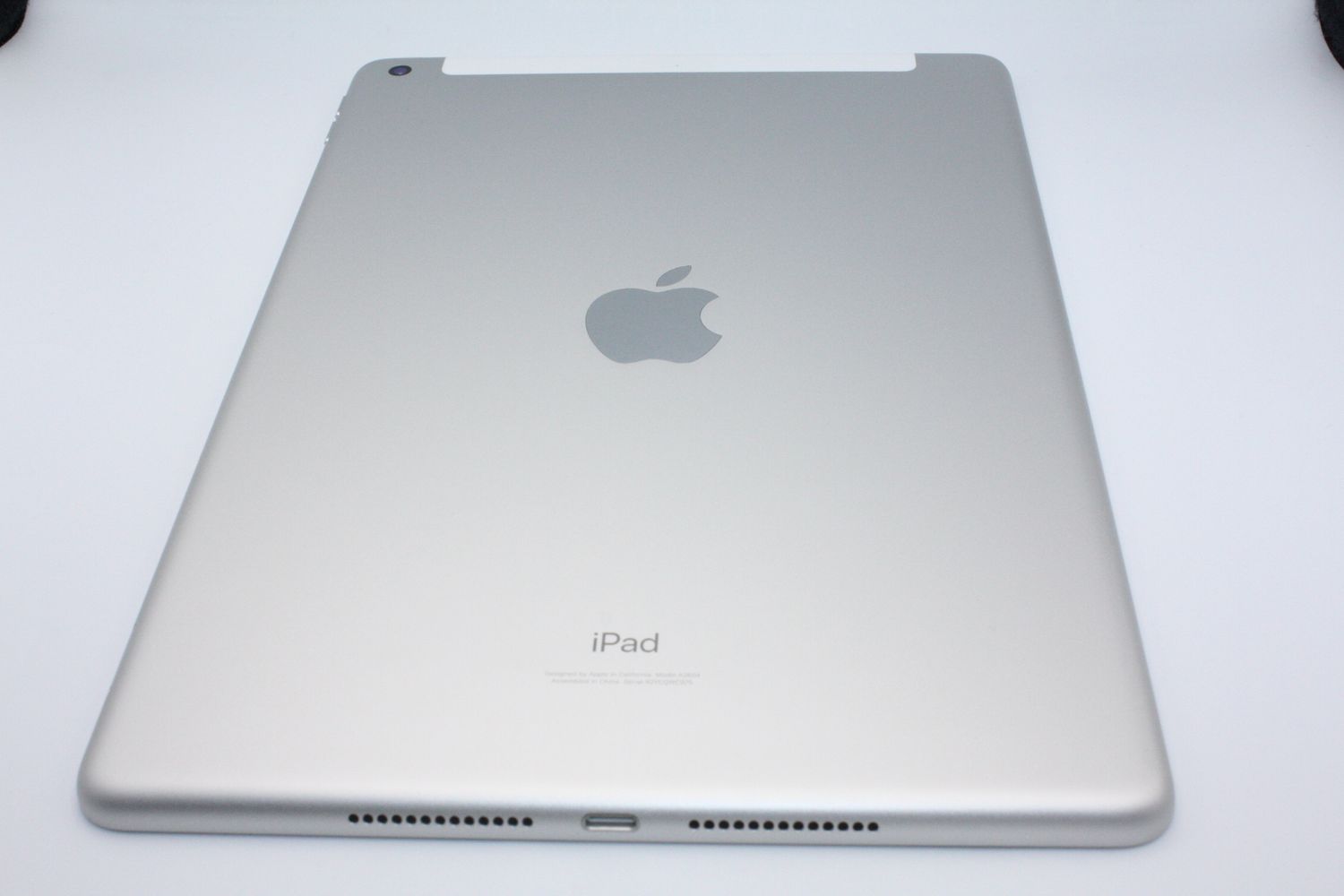 ムスビー｜【美品】付属品完備 iPad第9世代 64GB Wi-Fi＋Cellular