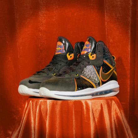 国内8月23日発売予定】 ナイキ レブロン 8 