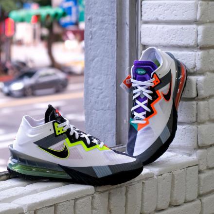 国内4月29日発売予定】ナイキ レブロン 18 ロー 