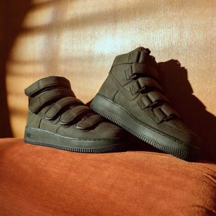 国内10月14日発売予定】ビリー・アイリッシュ × ナイキ エアフォース 1