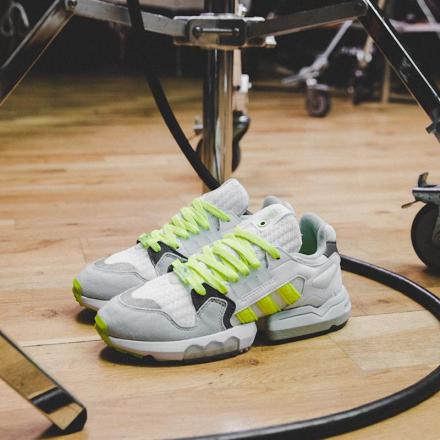 国内10月11日/12日発売予定】フットパトロール × アディダス