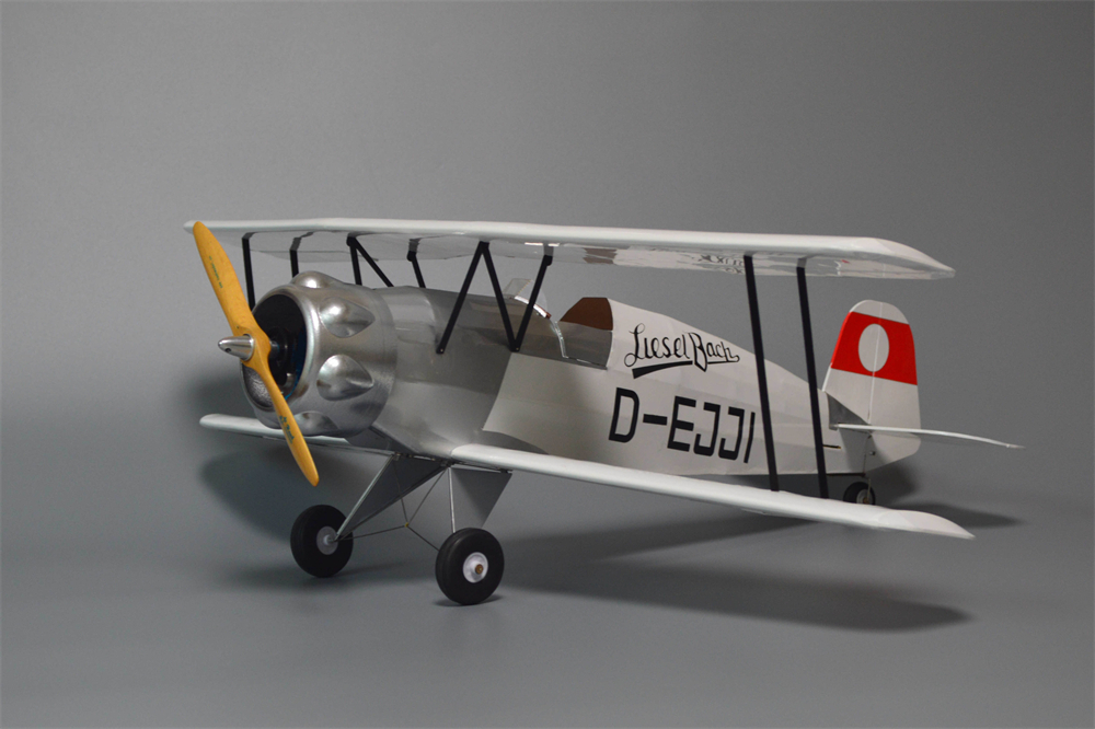 トニー・レイ・バッカー Bu133 ユングマイスター 1/10 660mm