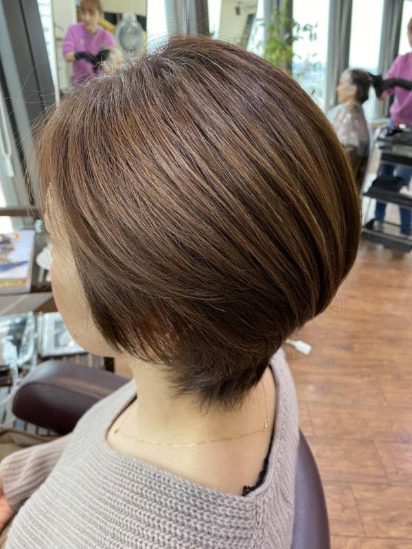 白髪染めの種類や、頻度などカラーリングに関する疑問にプロの美容師が