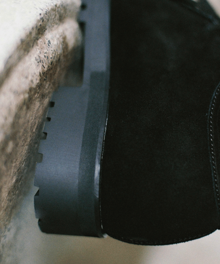 shiun(シウン) ONLINE STORE / BLACK SUEDE MOCCASIN