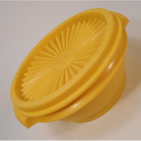 Tupperware・タッパーウェア・イエロータッパウェア