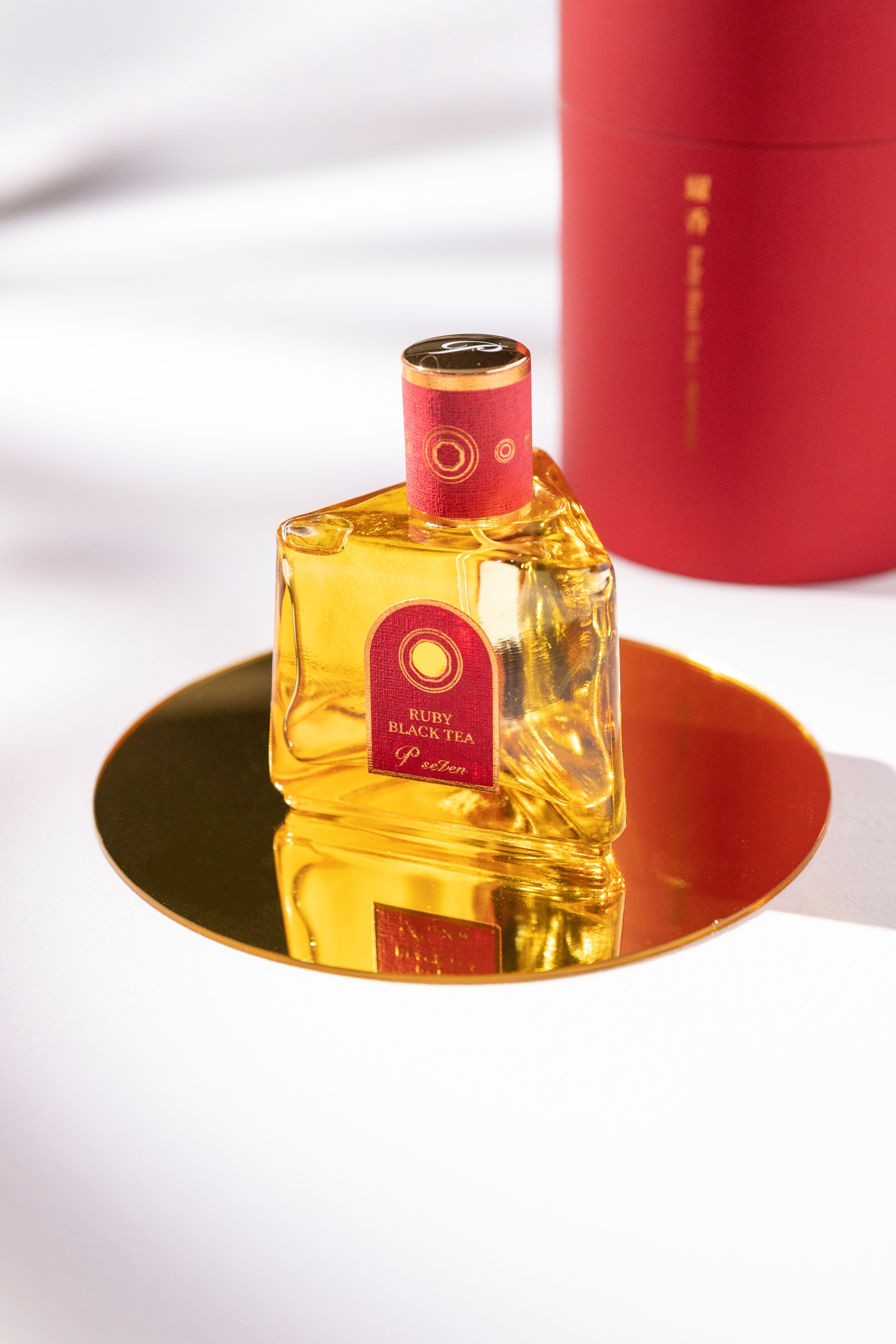 P.Seven 《 Ruby Black Tea 耀香》香水