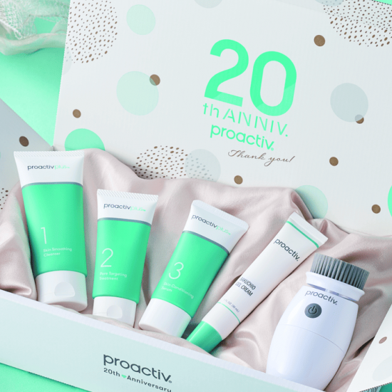 電動洗顔ブラシつき】プロアクティブの豪華スキンケアセットを8名様に