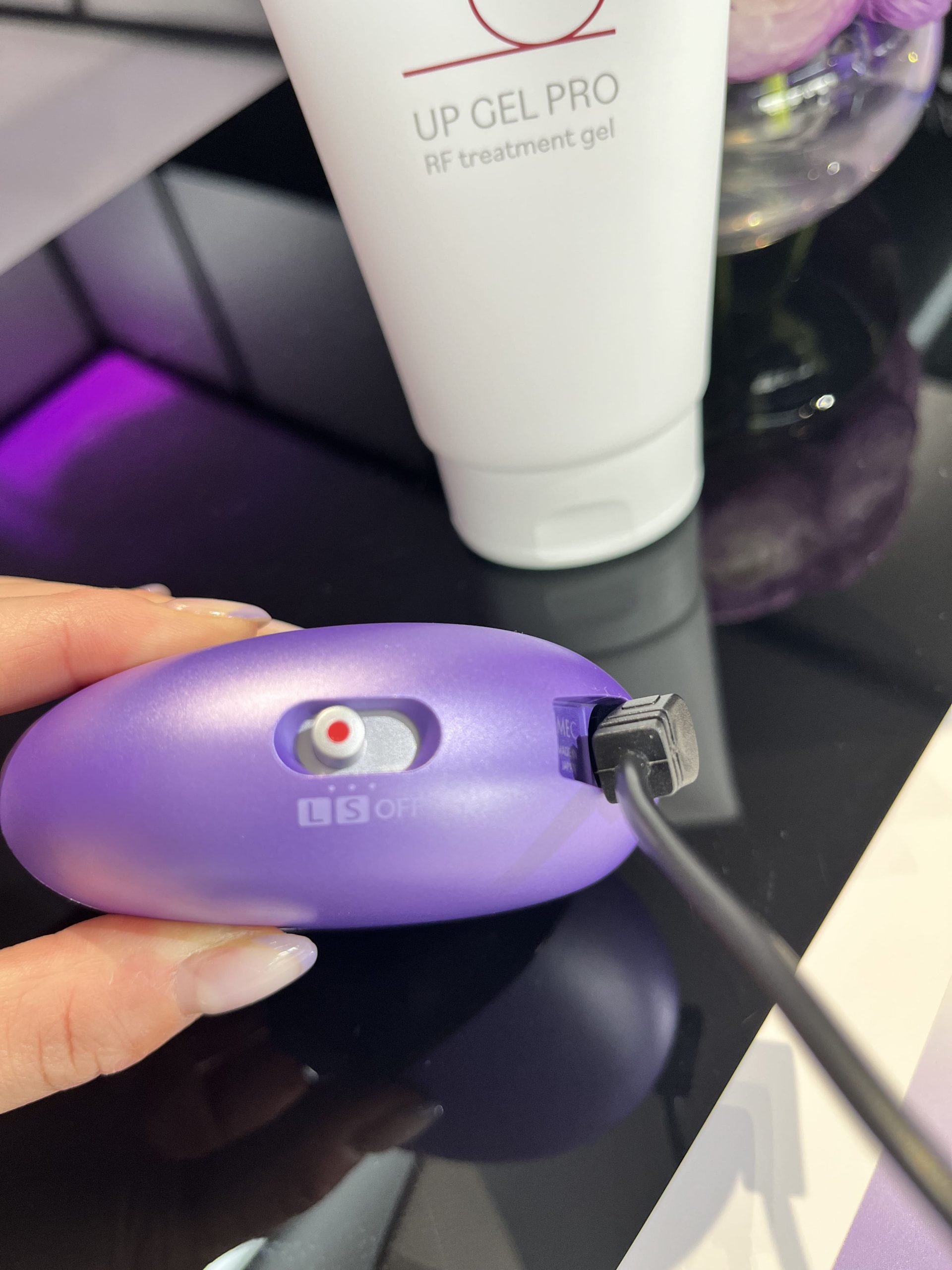 医療機器メーカー発！たるみに着目した、ハイスペック美顔器【発表会