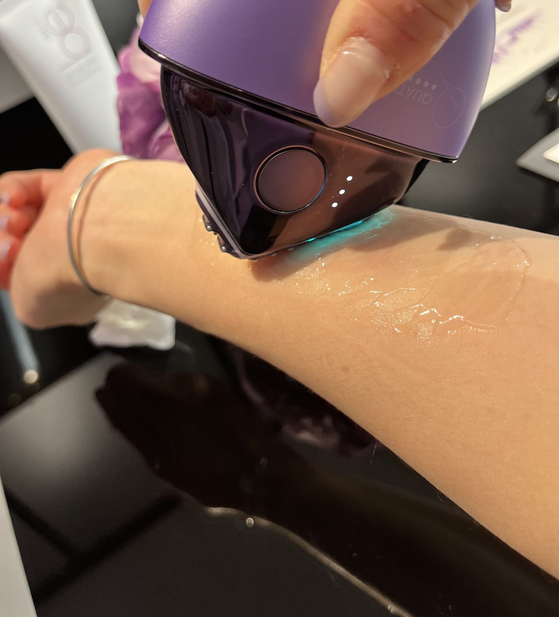 医療機器メーカー発！たるみに着目した、ハイスペック美顔器【発表会