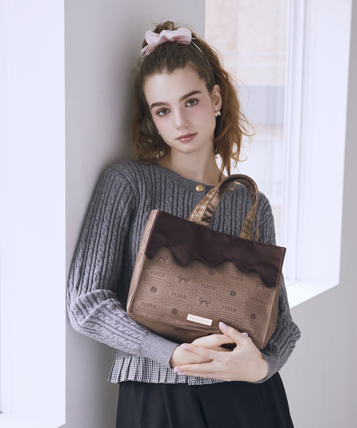 FLEURチョコレートスクエアトートバッグ/Maison de FLEUR（メゾン ド