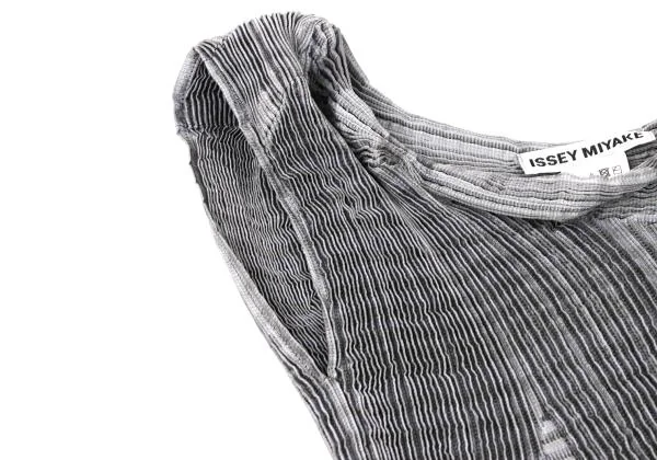 イッセイミヤケISSEY MIYAKE 3Dスチームストレッチプリーツ