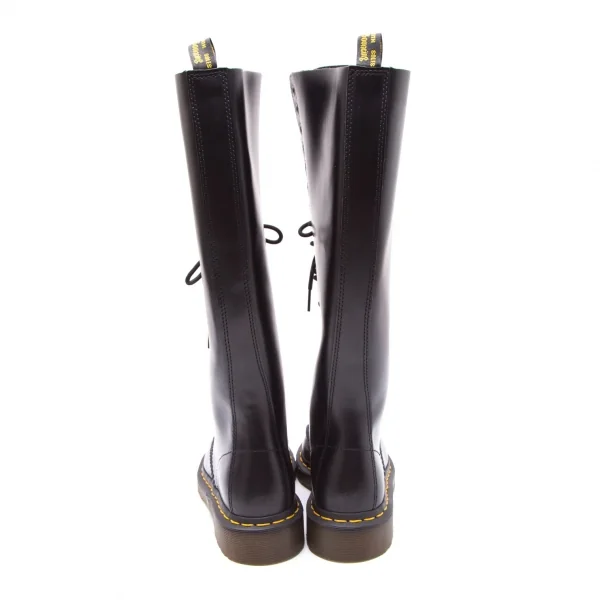 ドクターマーチンDr.Martens レザー20ホールブーツ 黒UK4(23) (K-108838)