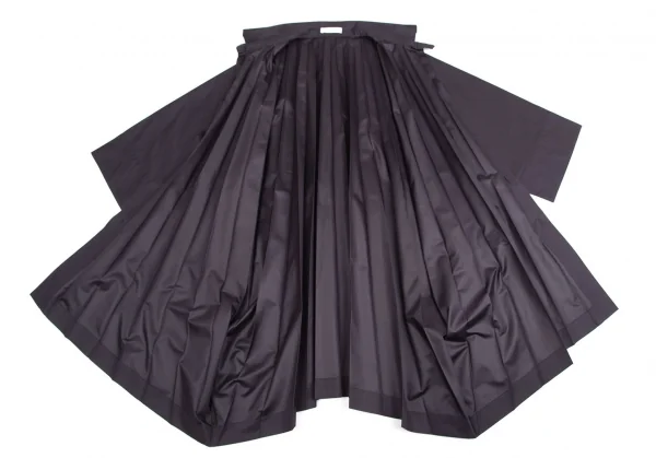 イッセイミヤケ ミーISSEY MIYAKE me プリーツドルマンコート 紺M位 (K