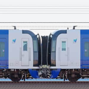 名鉄2000系「ミュースカイ」2001編成＋2002編成（海側）｜RailFile.jp