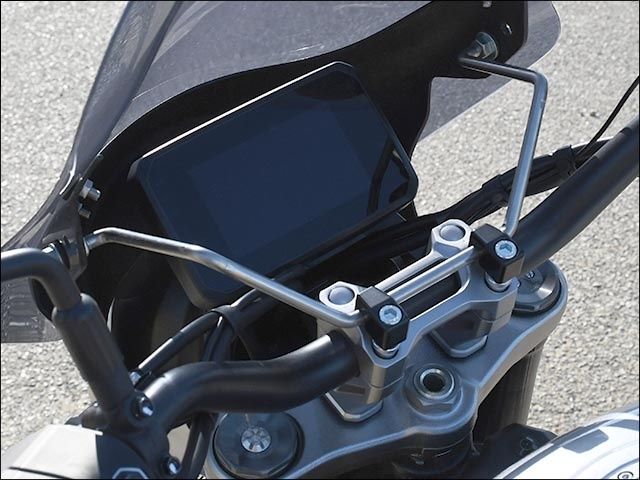 Webike | CHIC DESIGN シックデザイン ガイラシールド CB1000F(GS94L/2