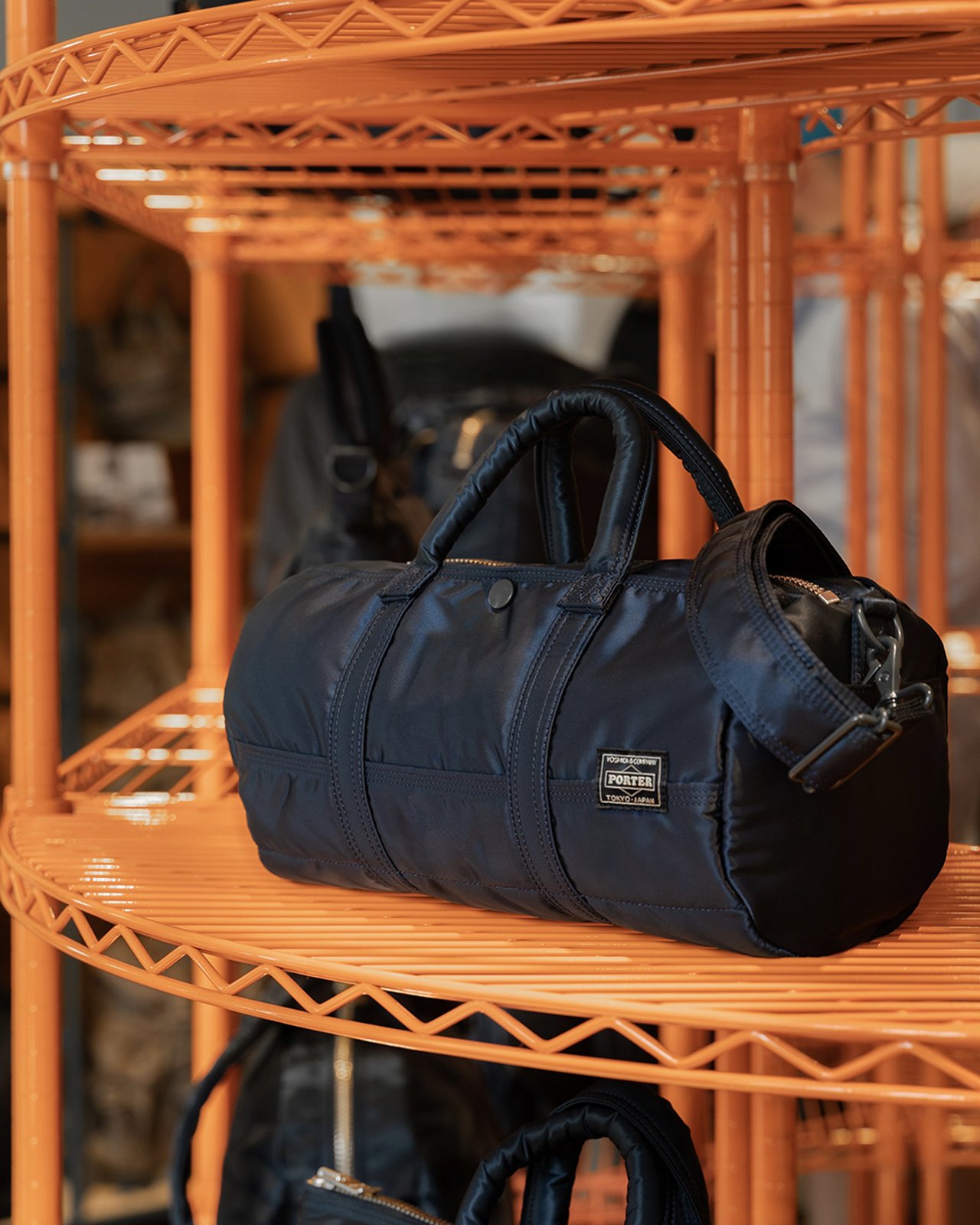 大人のポーター】8月2日発売。サステナブルな「タンカー」に待望の新色