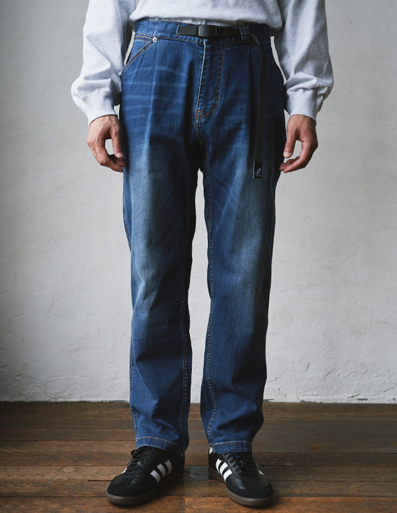 大人が買うべきグラミチ】販売総数10万本突破。「アーバンリサーチ