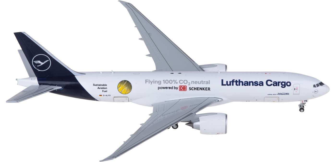 XX40226C Lufthansa 汉莎航空Boeing 777-200LRF D-ALFG JC Wings 1:400
