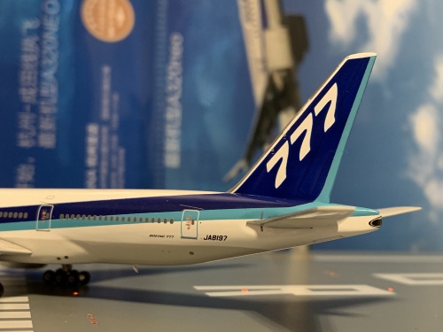 Phoenix 1:400 Boeing 777-200 ANA 全日空PH04261 JA8197 的相册- 飞机