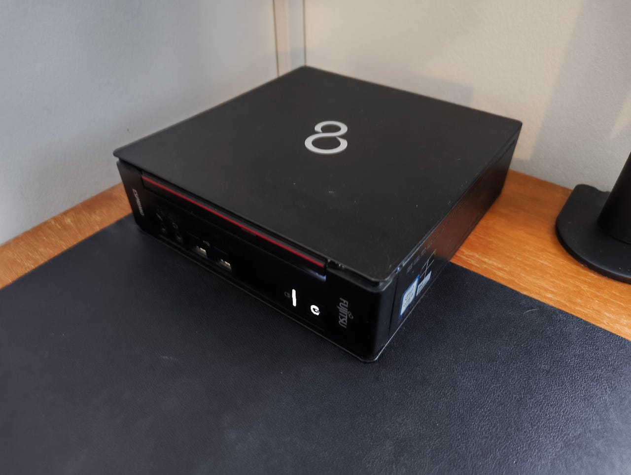 Fujitsu Q556 i5/16GB/256GB/WLAN/Win11 Pro | Tori