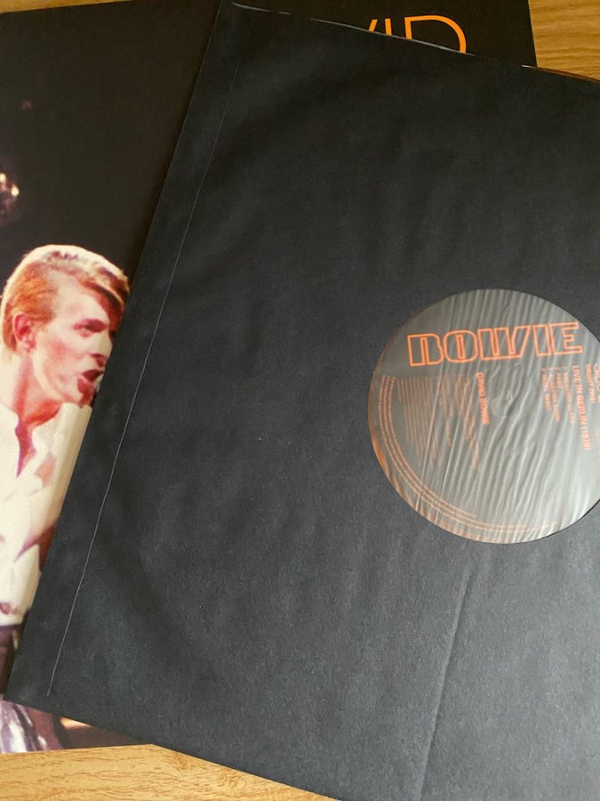 David Bowie - Live In Berlin [1978] L.P. Vinyl | Köp på Tradera