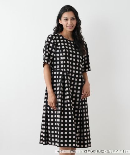 ウォッシャブル】格子柄フレアワンピース|レリアン プラスハウス