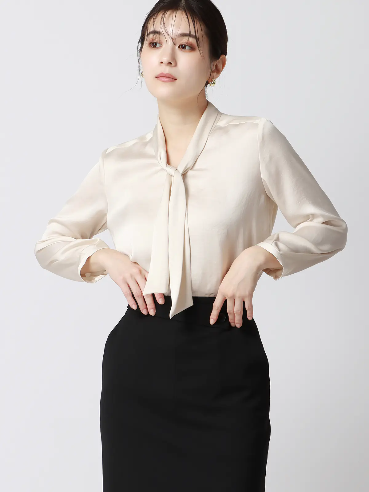 アスコットタイブラウス／8分袖／ハンドウォッシュ／ヴィンテージ