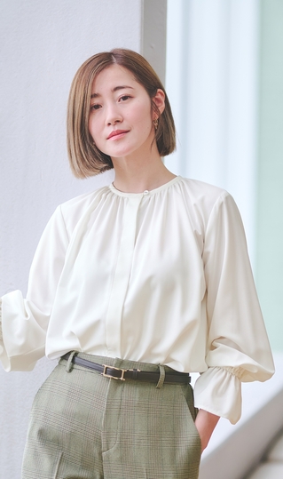 ギャザーブラウス【フレアスリーブ】 (ABL24170-10) | ANCHOR WOMAN