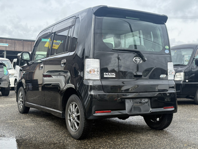 トヨタ ピクシススペース カスタム X 4WD 車検2年/点検整備有/保証付