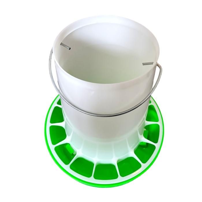 鳥用・ニワトリ用 折り畳み脚付き 自動給餌器 容量5Kg - 酸素濃度自動