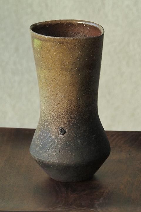 備前焼花入れ | 藤田祥新作 - 備前焼のセレクトショップ 〜花ほうろ〜